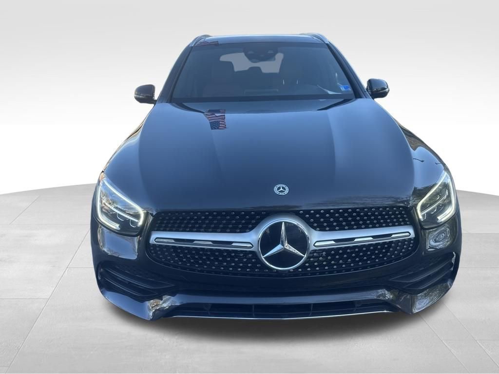 Used 2021 Mercedes-Benz GLC 300 4MATIC w/ AMG Line image 4