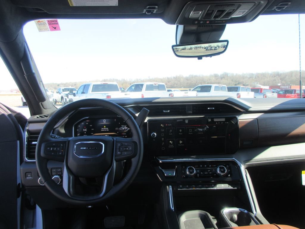 New 2026 GMC Sierra 2500 Denali Ultimate w/ Max Trailering Package image 17