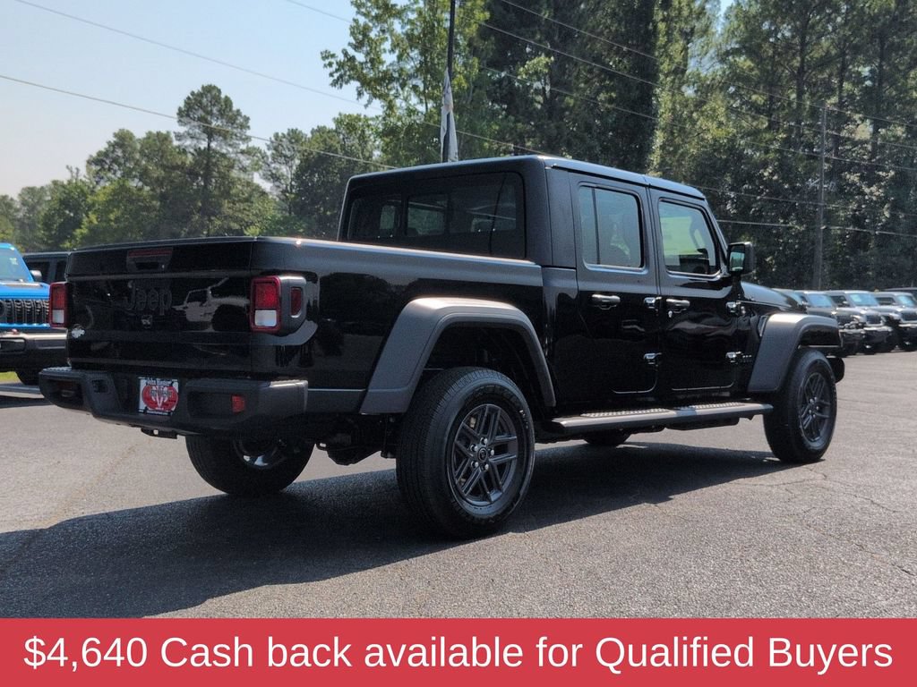 New 2026 Jeep Gladiator Sport AWD/4WD image 3