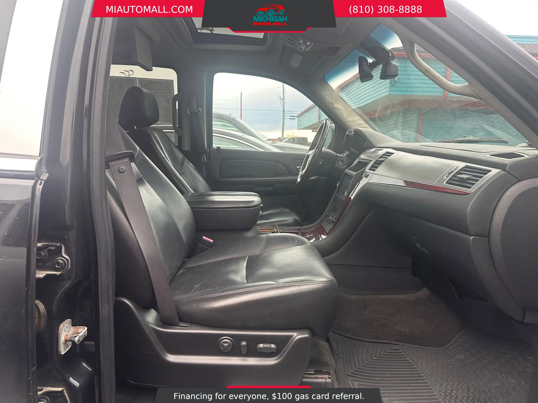 Used 2008 Cadillac Escalade AWD image 11