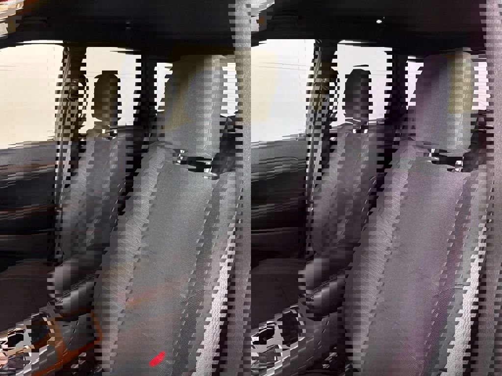 Used 2016 Jeep Grand Cherokee Laredo w/ Quick Order Package 23E image 17