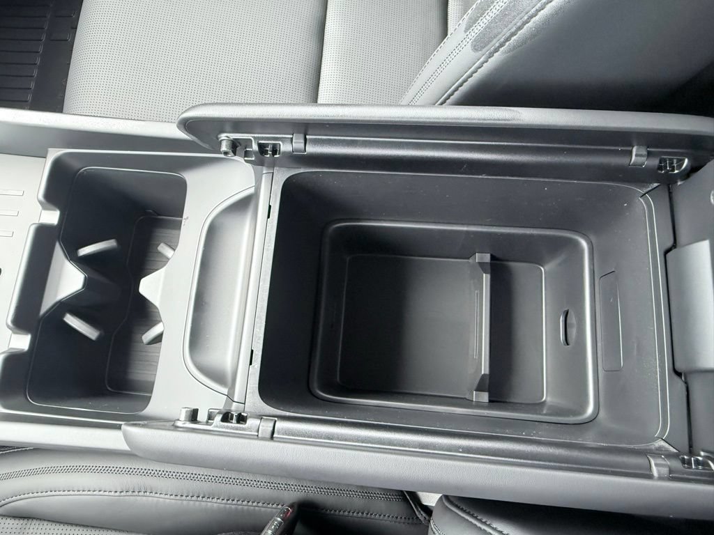 New 2026 Hyundai Santa Fe Calligraphy FWD image 19