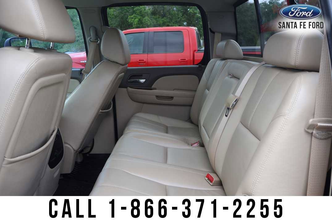 Used 2009 GMC Sierra 2500 SLT w/ Entertainment Package image 17