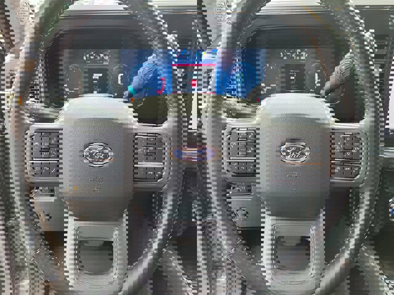 Used 2024 Ford F250 Lariat w/ Lariat Ultimate Package image 18