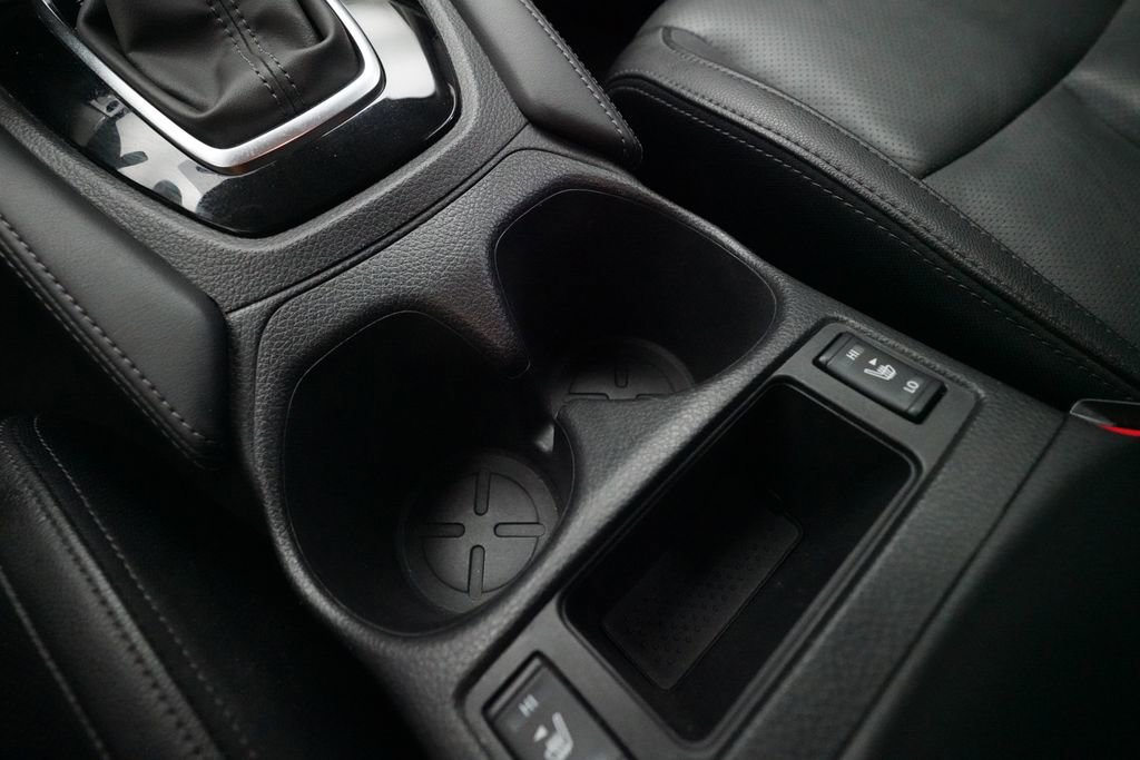 Used 2019 Nissan Rogue SL image 17