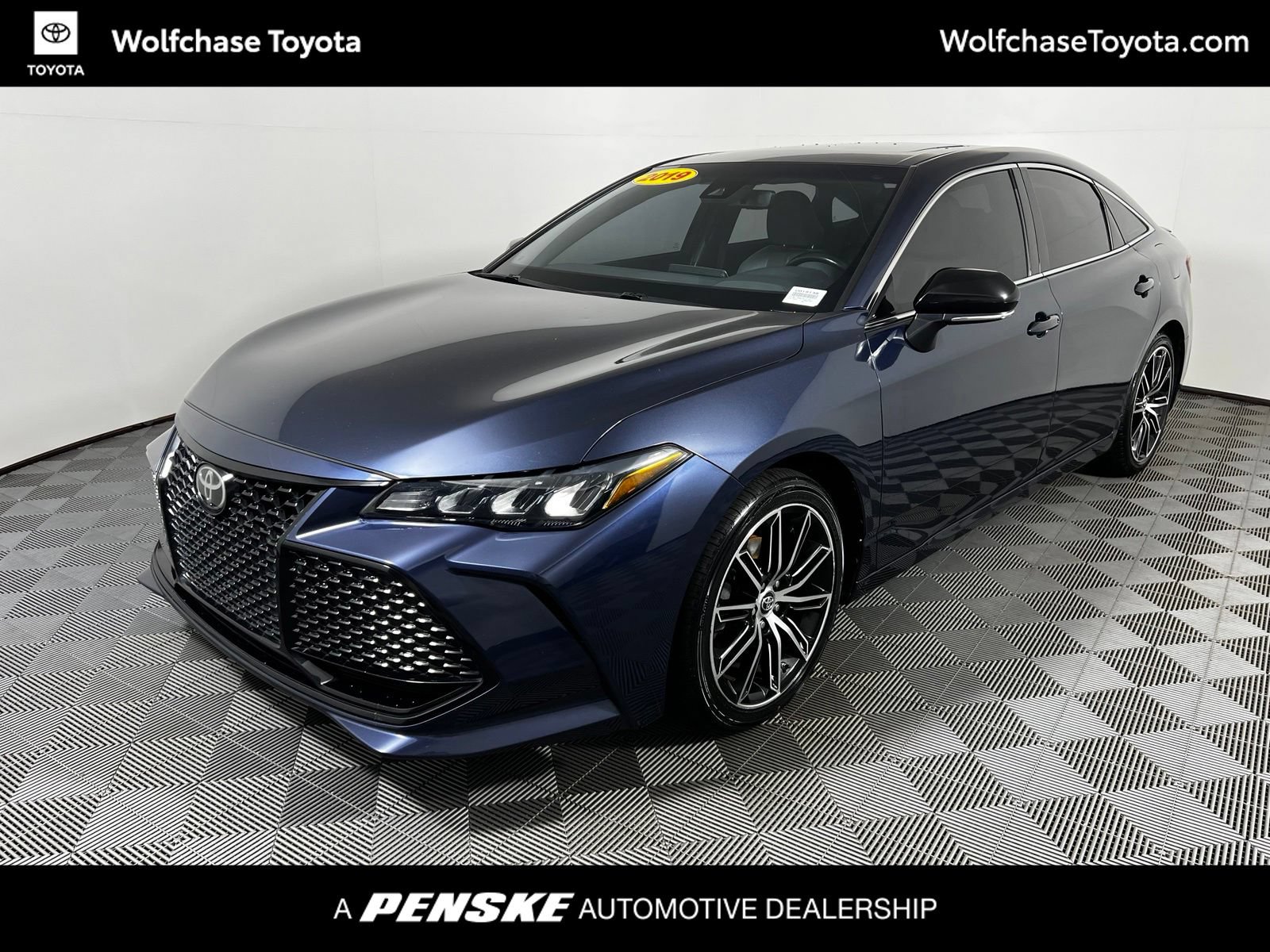 Used 2019 Toyota Avalon XSE
