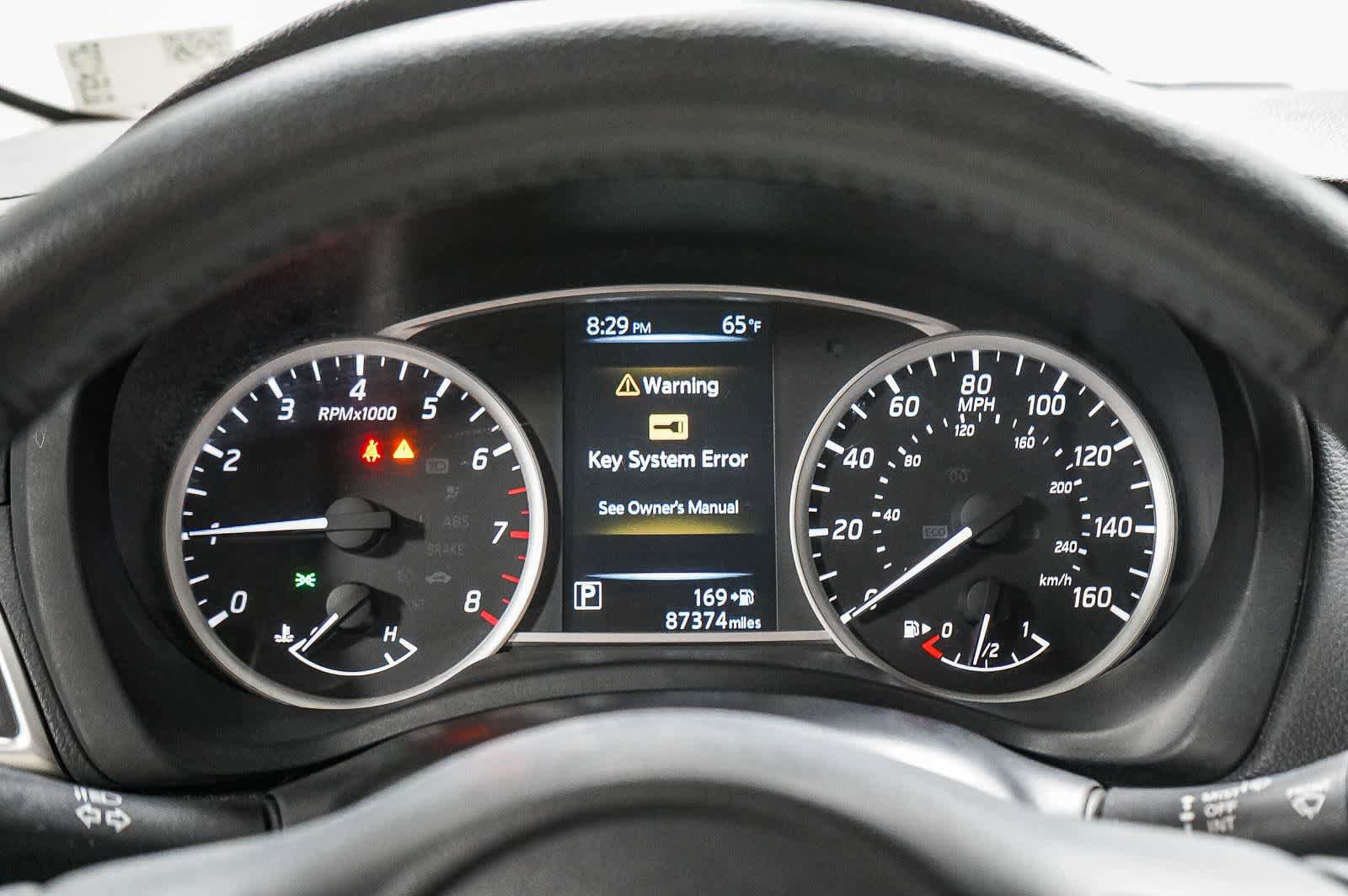 Used 2016 Nissan Sentra SV FWD image 24