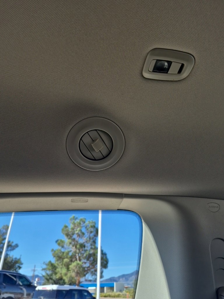 Certified 2024 Chrysler Pacifica Touring-L image 55