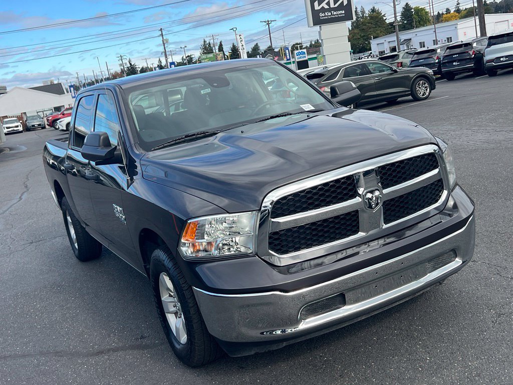 Used 2023 RAM 1500 Classic SLT w/ Trailer & Traction Group AWD/4WD image 3