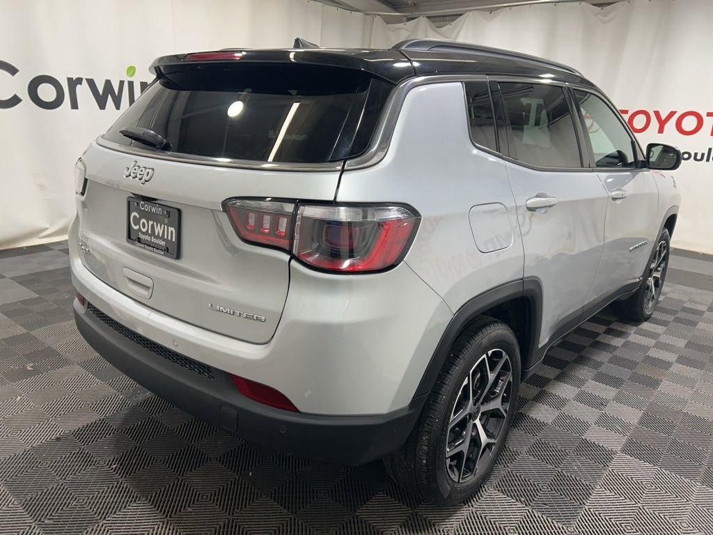 Used 2025 Jeep Compass Limited image 8