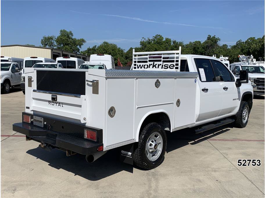 Used 2023 Chevrolet Silverado 2500 W/T w/ WT Convenience Package AWD/4WD image 2