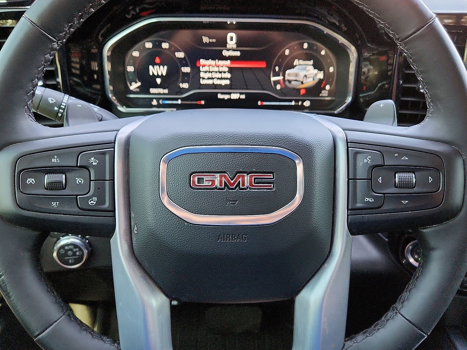 Used 2025 GMC Sierra 1500 SLT image 24