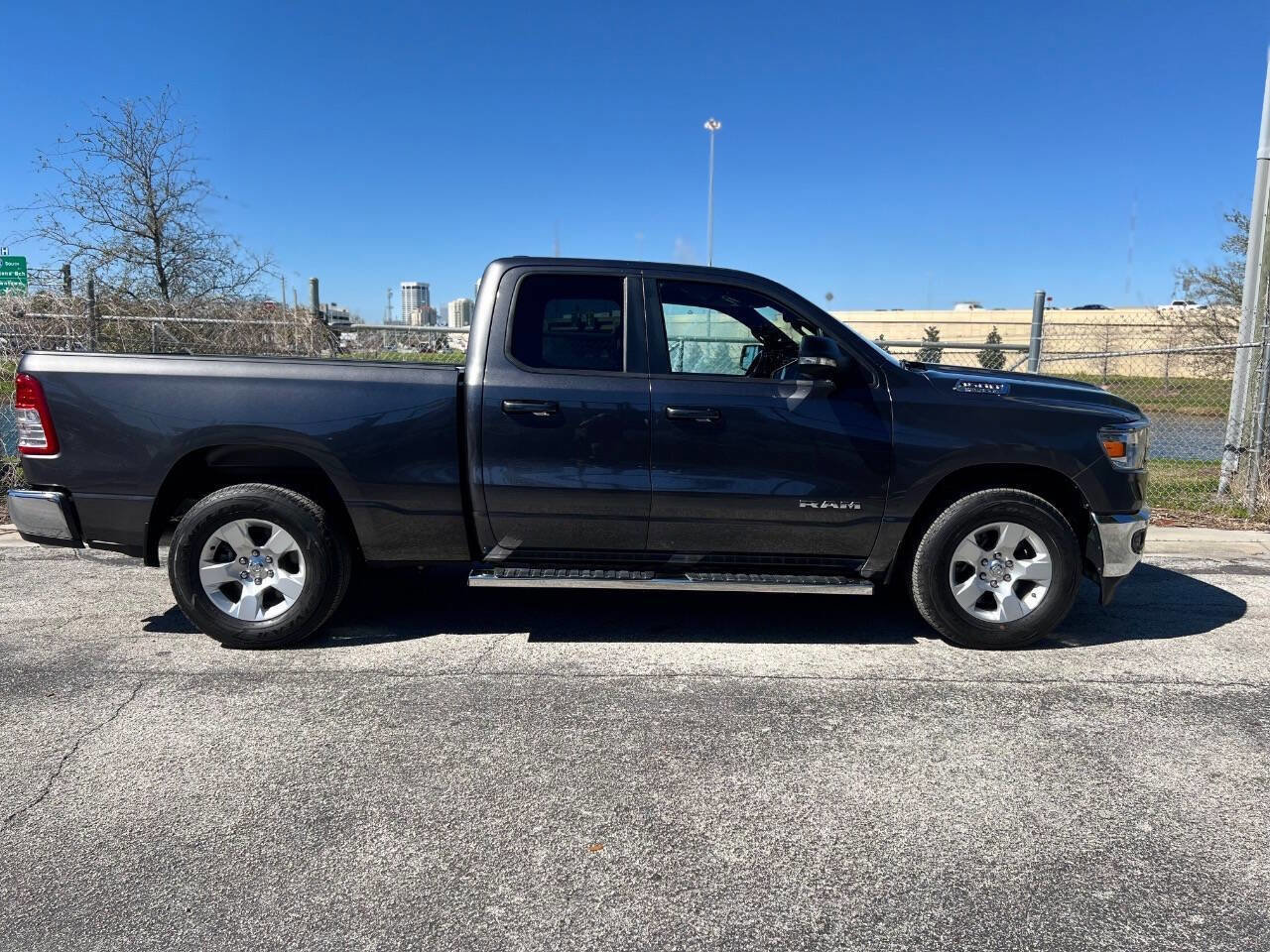 Used 2021 RAM 1500 Big Horn image 6