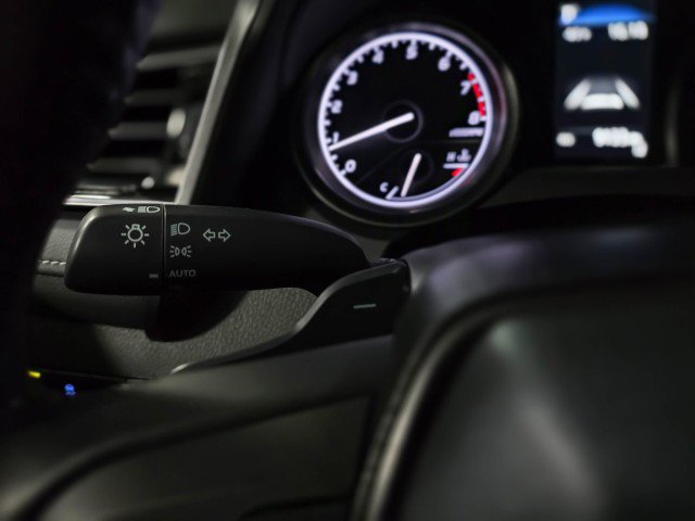 Used 2021 Toyota Camry SE w/ Carpet Mat Package (TMS) image 20