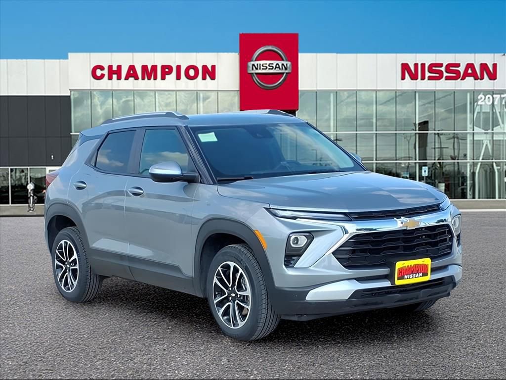 Used 2025 Chevrolet TrailBlazer LT