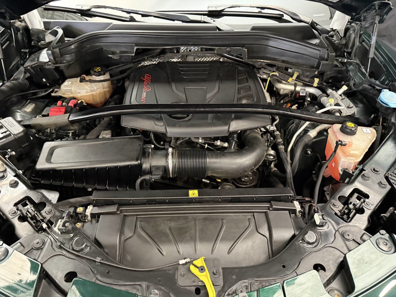 Used 2018 Alfa Romeo Stelvio Ti Sport image 33