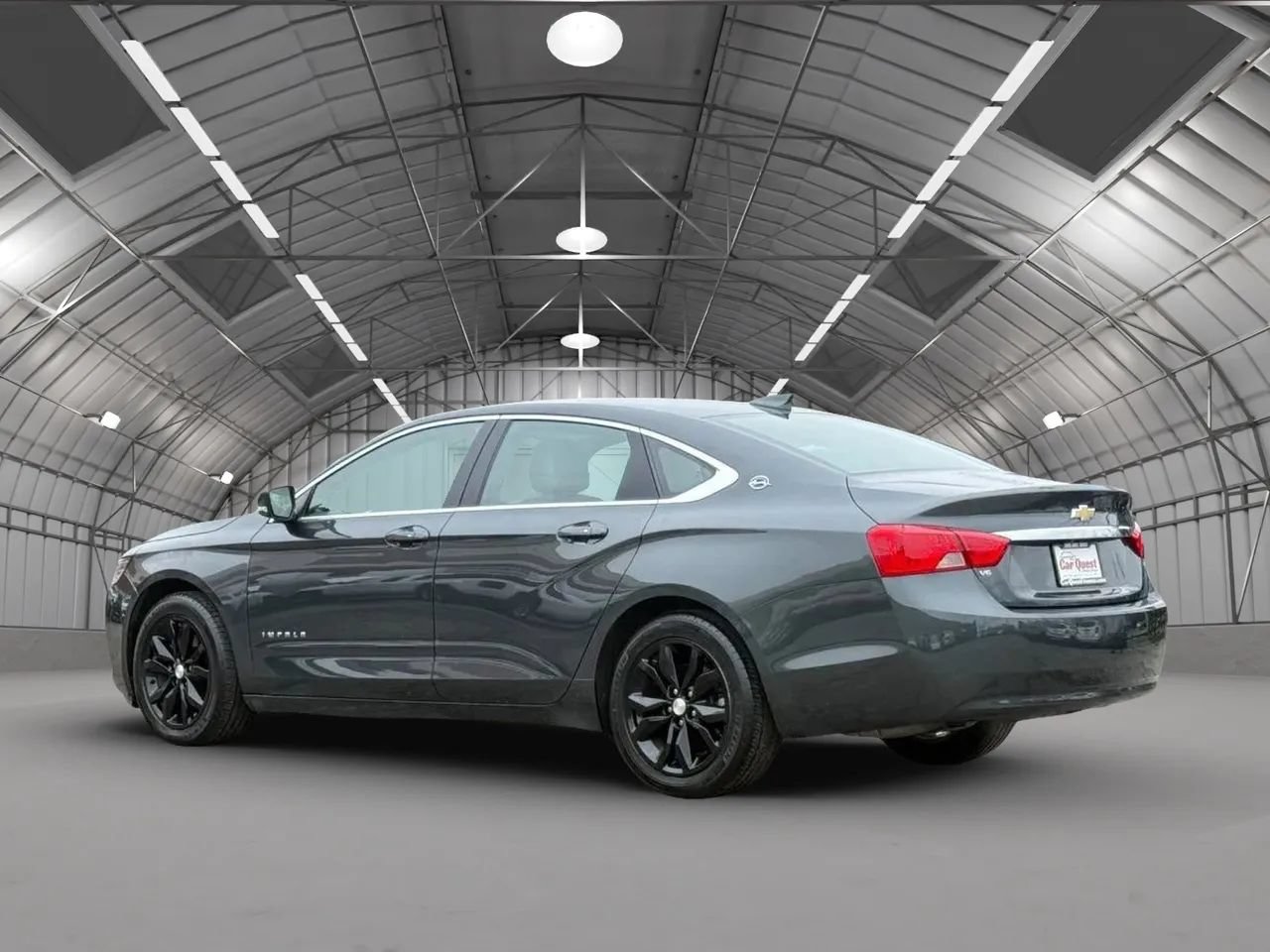 Used 2018 Chevrolet Impala LT FWD image 5