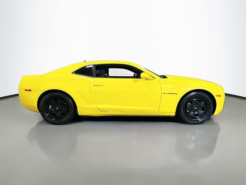 Used 2012 Chevrolet Camaro LT image 9
