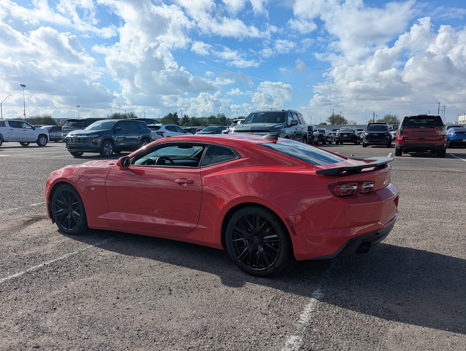 Used 2020 Chevrolet Camaro LT image 3