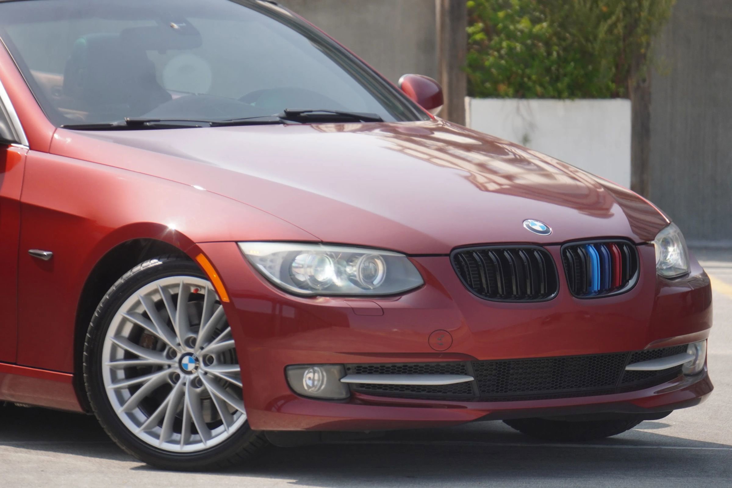 Used 2011 BMW 335i Convertible image 5