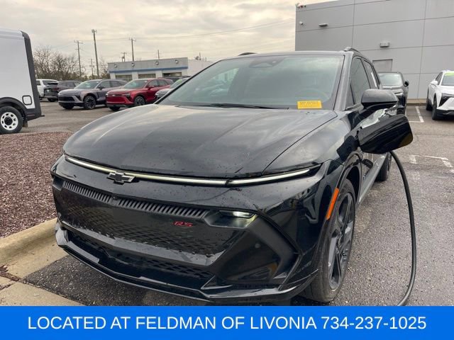 Used 2024 Chevrolet Equinox EV RS video 1