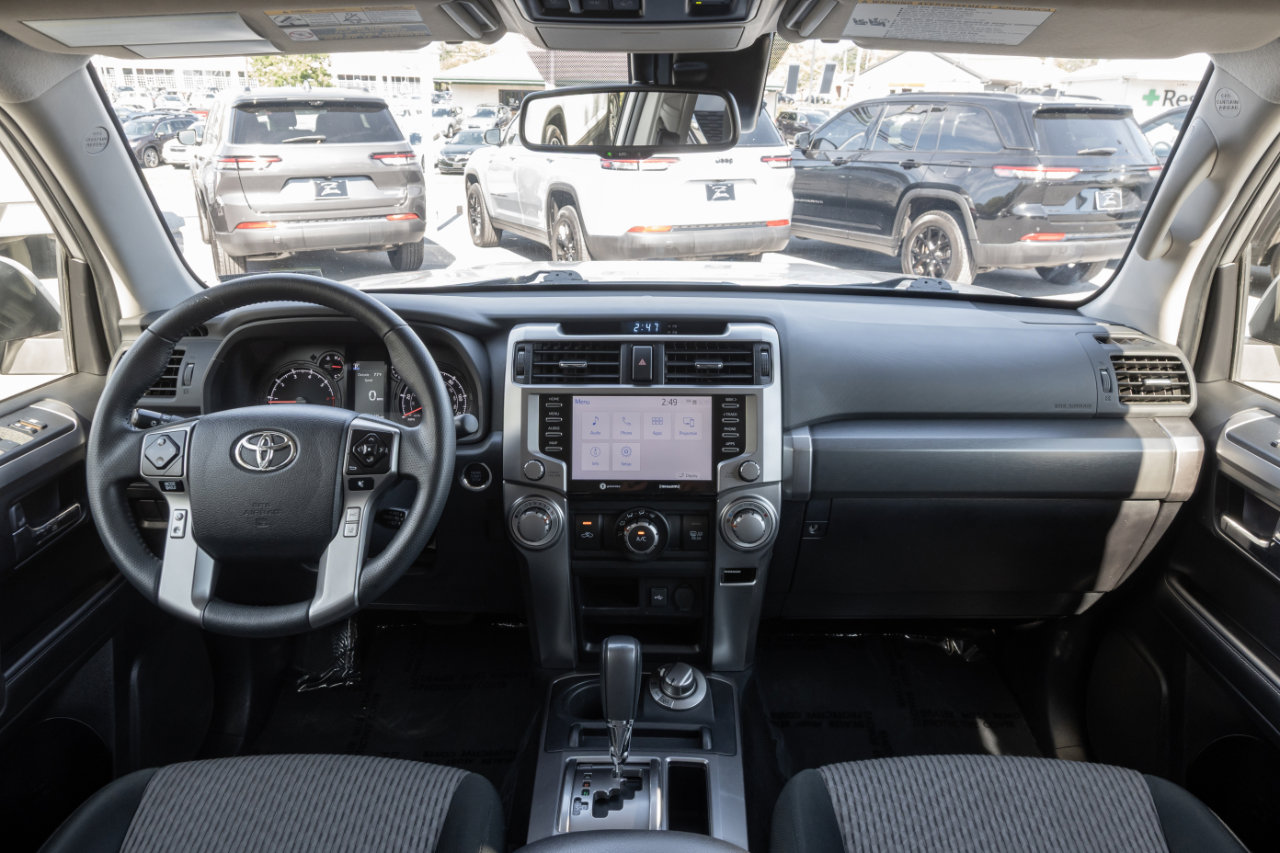 Used 2024 Toyota 4Runner SR5 image 2