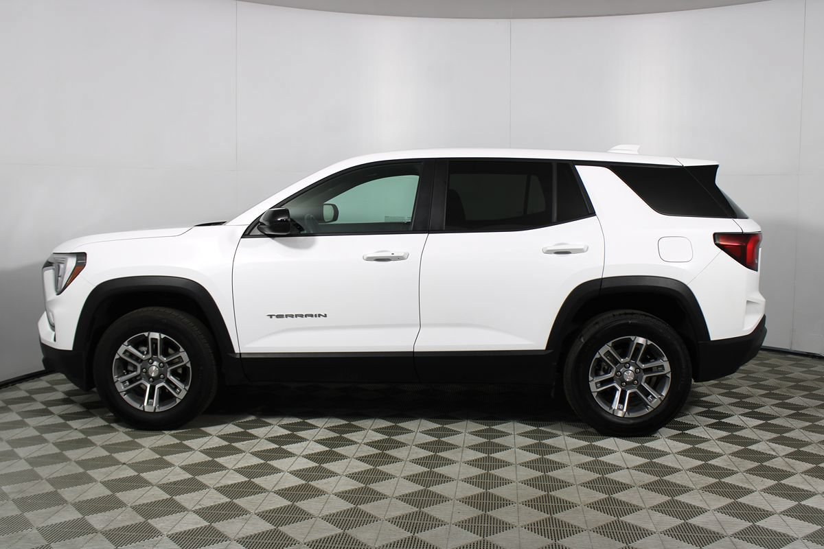 Used 2026 GMC Terrain Elevation FWD image 28