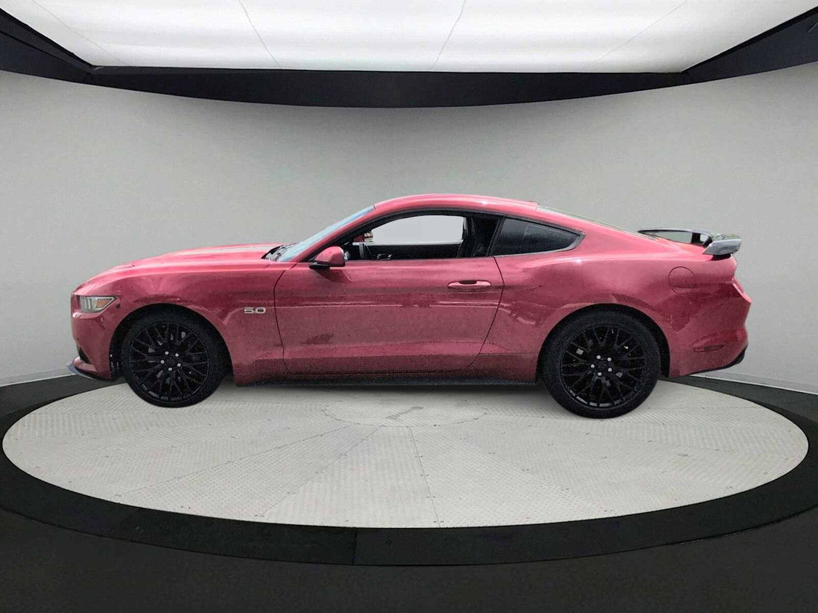 Used 2016 Ford Mustang GT w/ GT Performance Package image 5