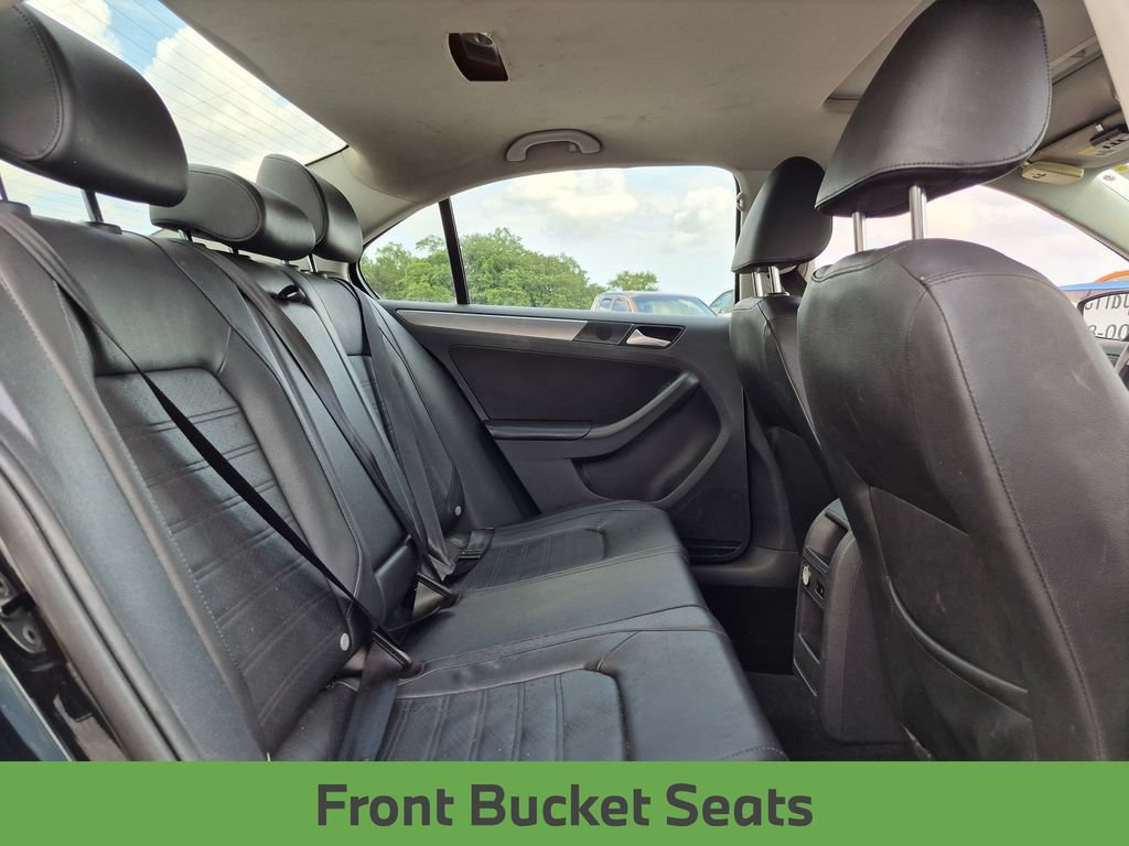 Used 2013 Volkswagen Jetta SEL FWD image 31