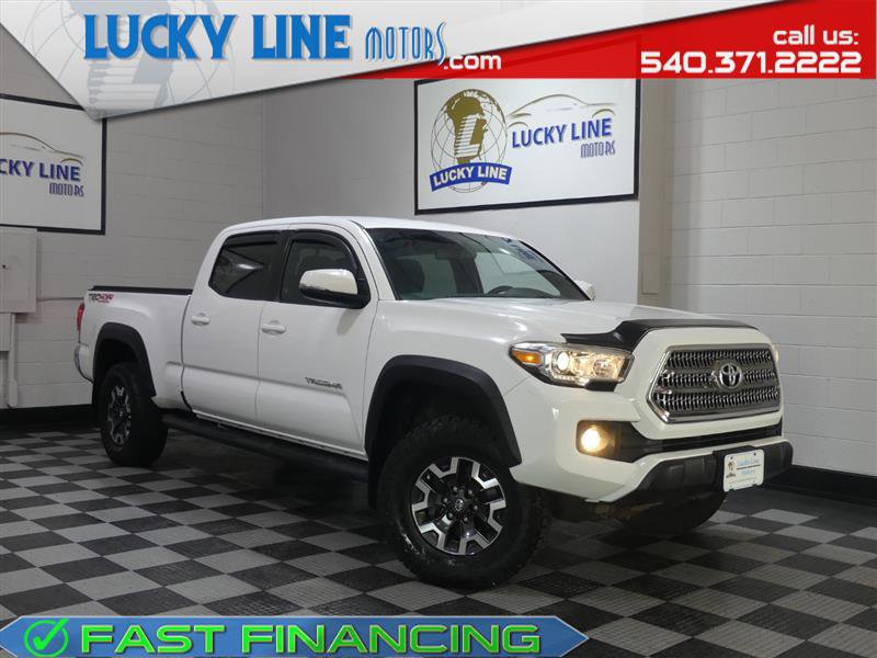 Used 2017 Toyota Tacoma TRD Off-Road w/ Tow Package image 1