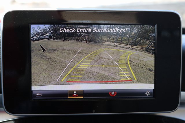 Used 2017 Mercedes-Benz C 300 4MATIC Sedan image 23