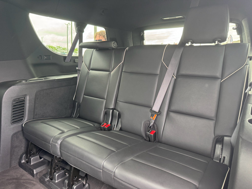 Used 2022 Cadillac Escalade ESV Sport AWD/4WD image 15