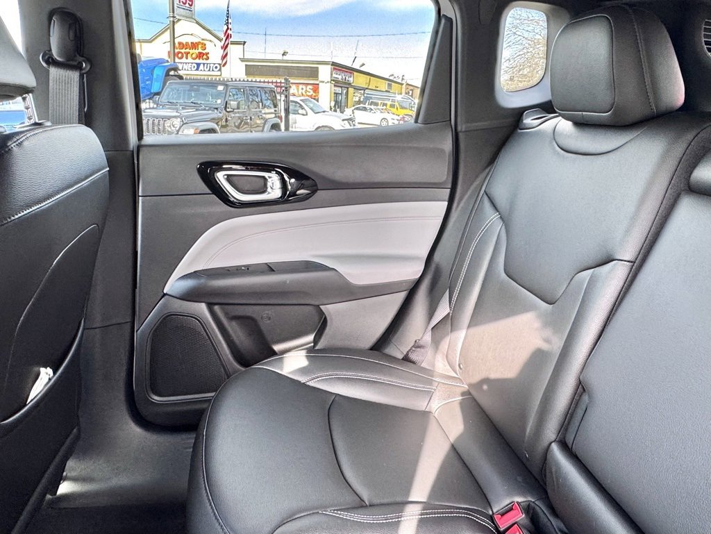 New 2026 Jeep Compass Limited image 16