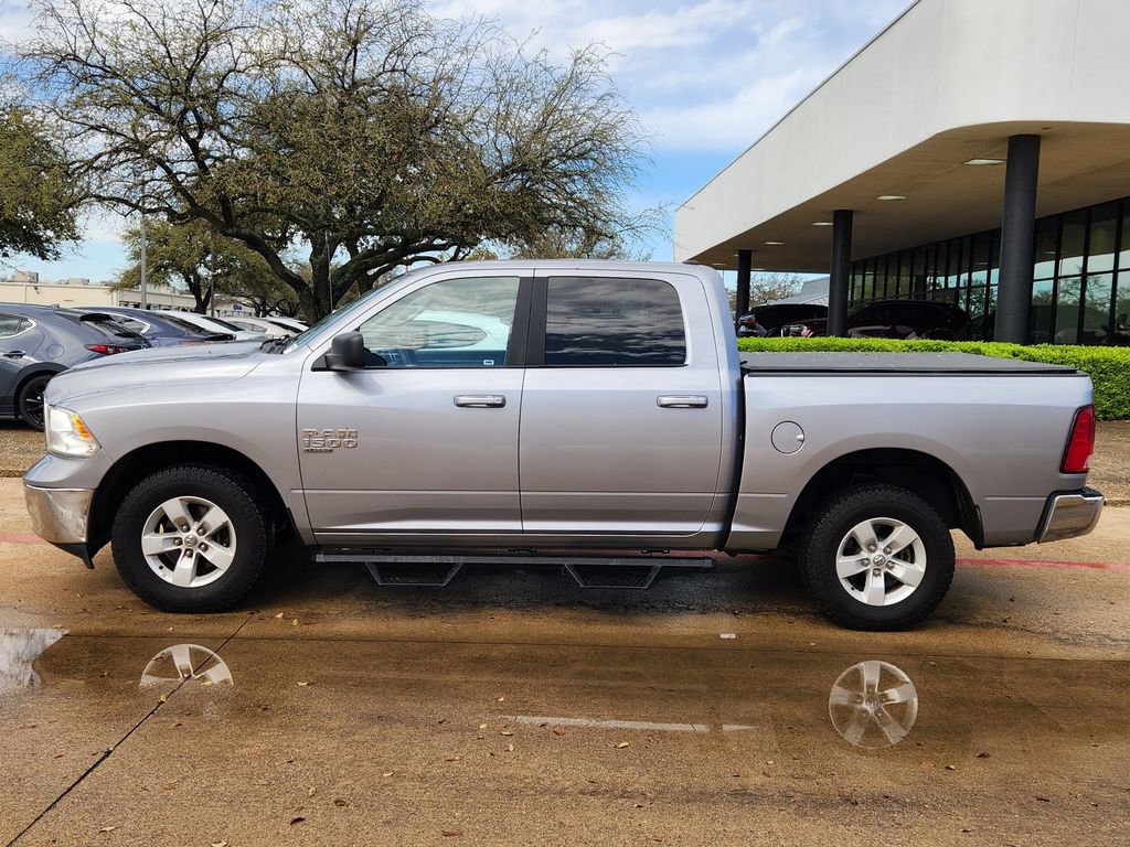 Used 2021 RAM 1500 Classic SLT image 4