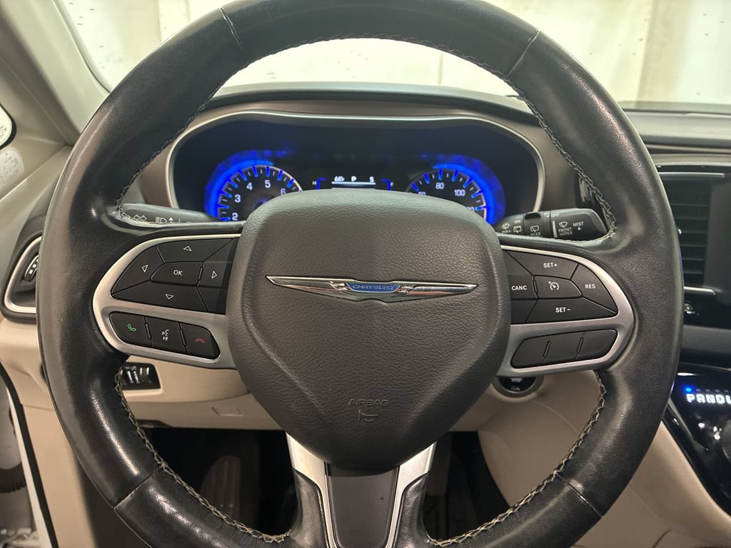 Used 2020 Chrysler Voyager LX w/ Cold Weather Group FWD image 12