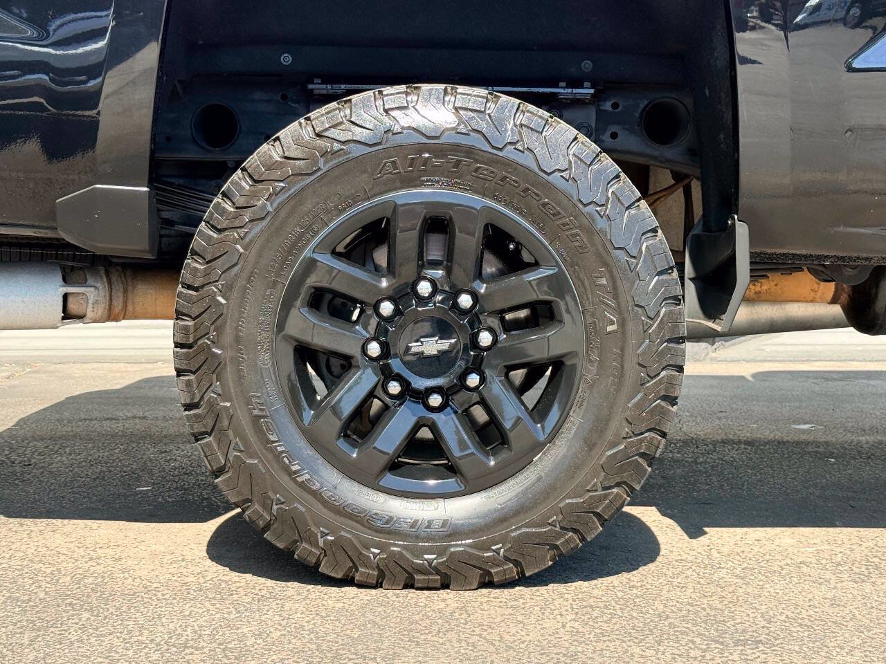Used 2018 Chevrolet Silverado 2500 LTZ w/ Duramax Plus Package AWD/4WD image 12