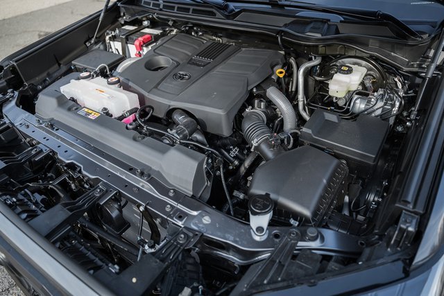 New 2026 Toyota Tundra Limited AWD/4WD image 20