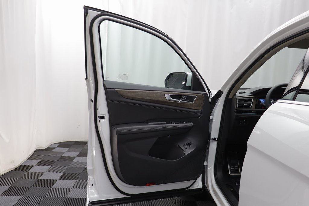 New 2026 Volkswagen Atlas SEL Premium R-Line image 5