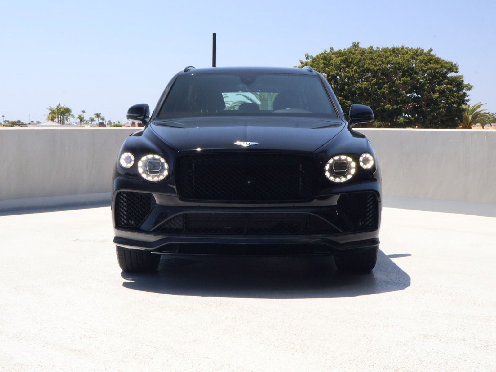 Certified 2022 Bentley Bentayga AWD/4WD image 8