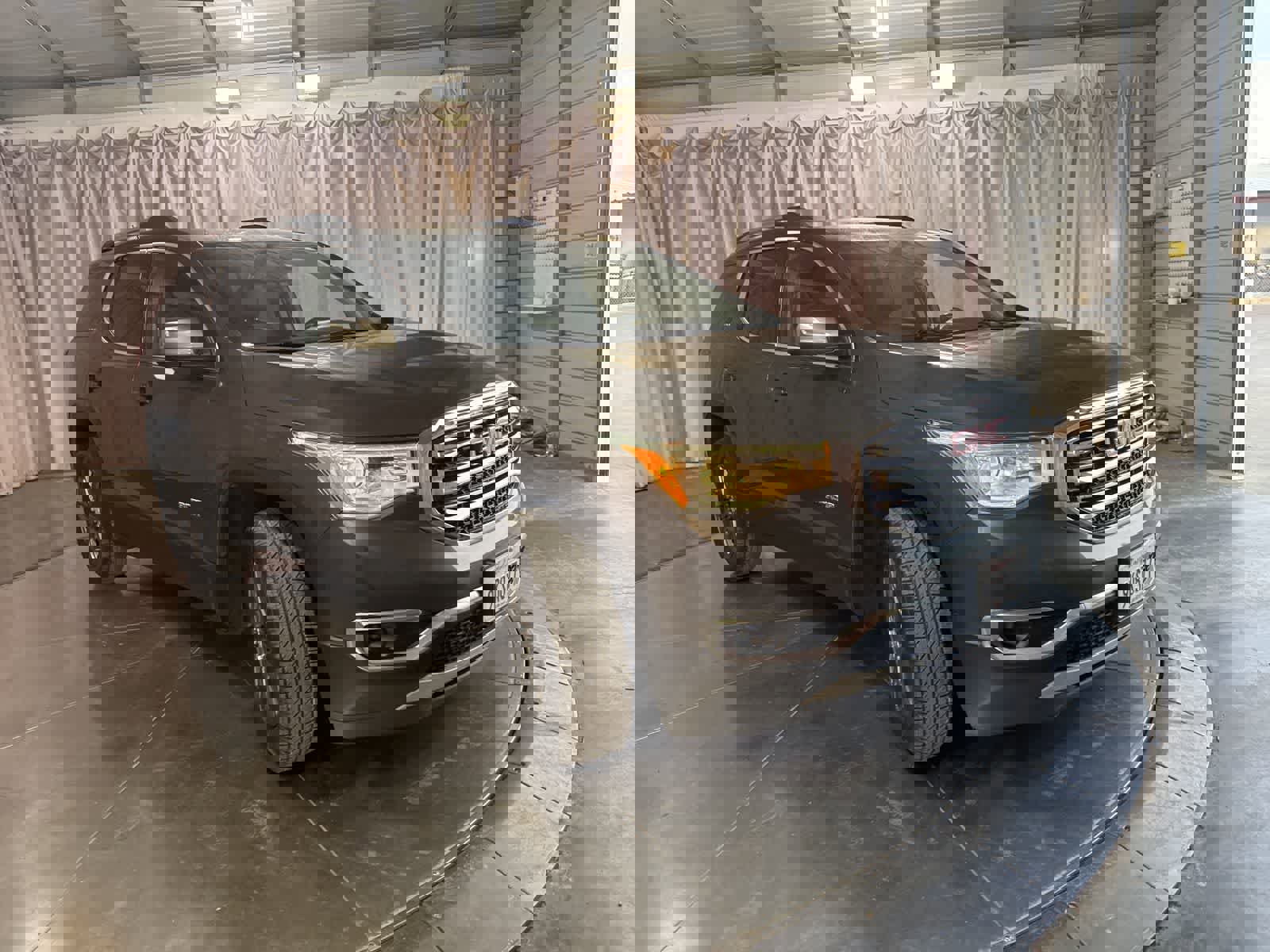 Used 2019 GMC Acadia SLT w/ LPO, Cargo Package image 3