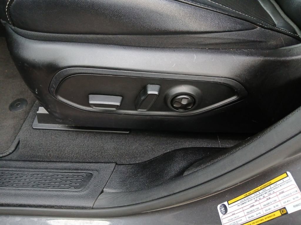 Used 2024 Jeep Grand Cherokee L Limited w/ Luxury Tech Group II image 31