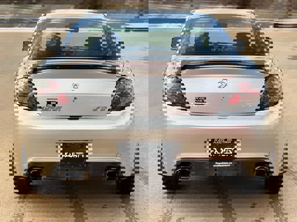 Used 2008 Hyundai Tiburon GT image 6