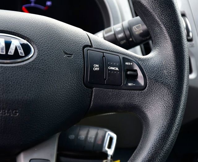 Used 2016 Kia Sportage LX image 16