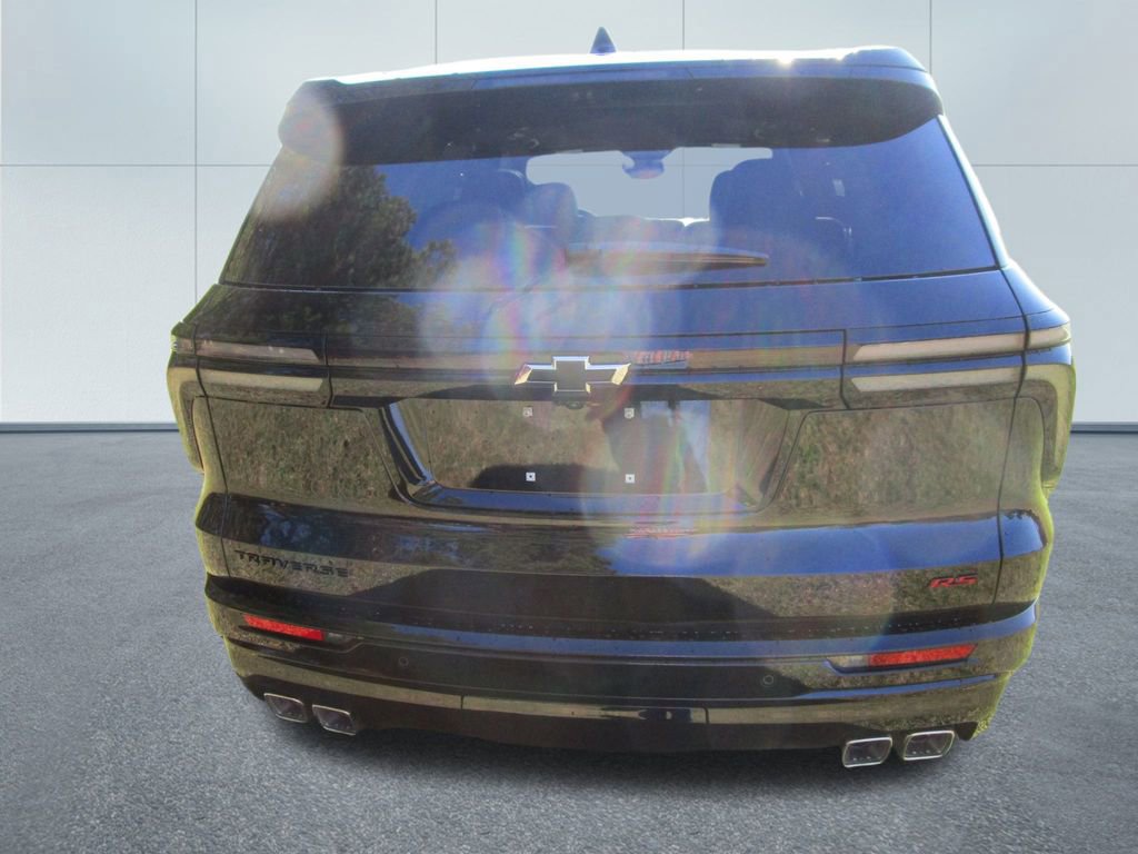 New 2026 Chevrolet Traverse RS w/ LPO, Floor Liner Package image 8