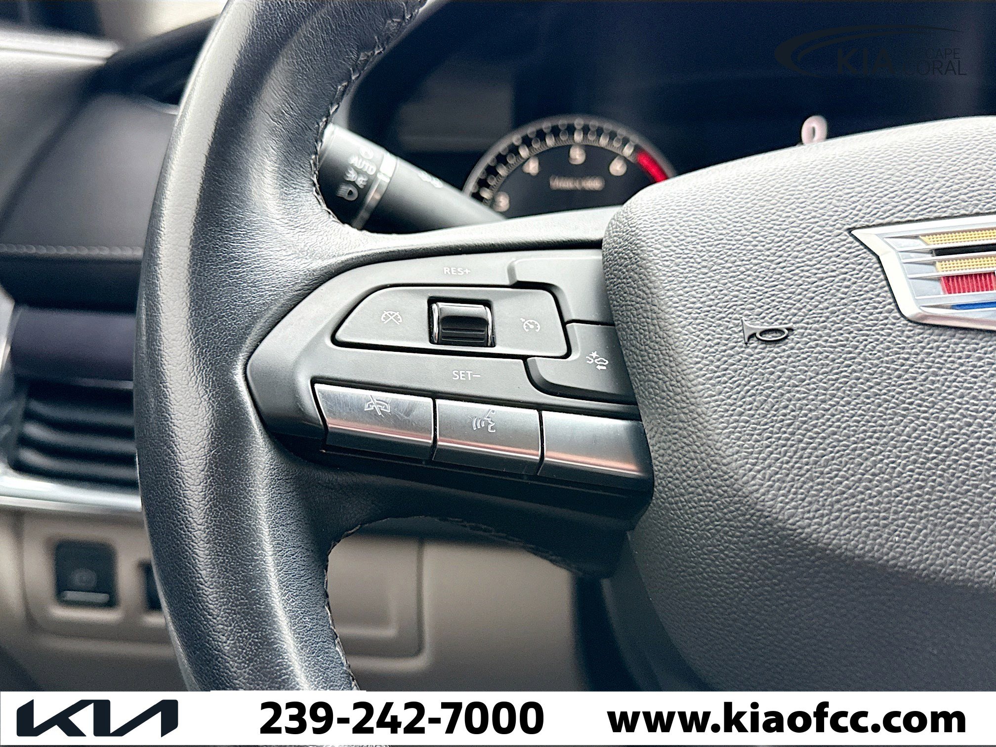 Used 2023 Cadillac XT4 Luxury w/ Driver Awareness Package image 35