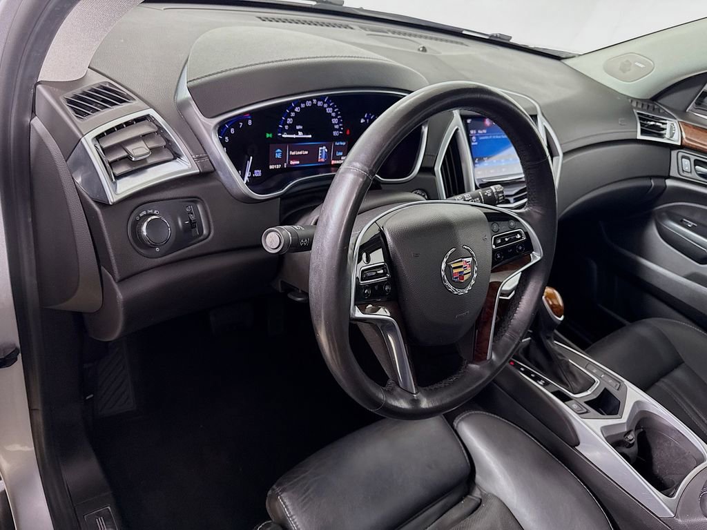 Used 2016 Cadillac SRX Luxury image 9