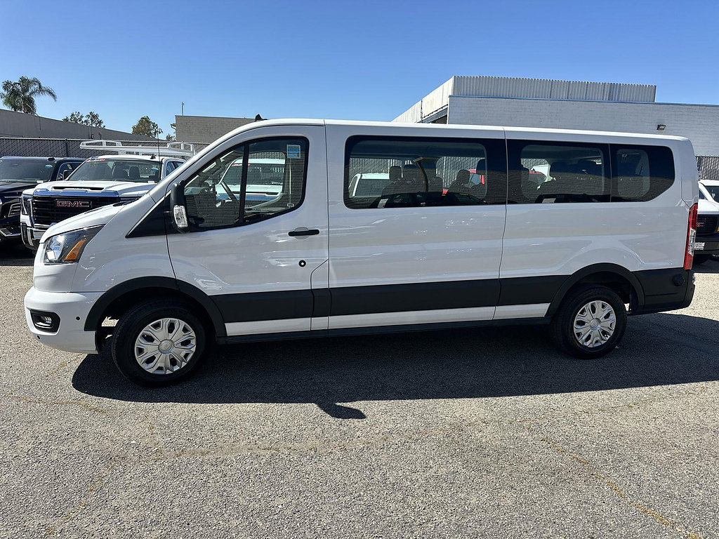 Used 2024 Ford Transit 350 XLT RWD image 7