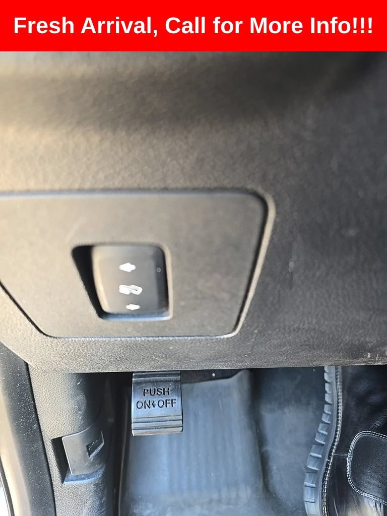 Used 2017 Ford F150 Lariat w/ Equipment Group 502A Luxury AWD/4WD image 23