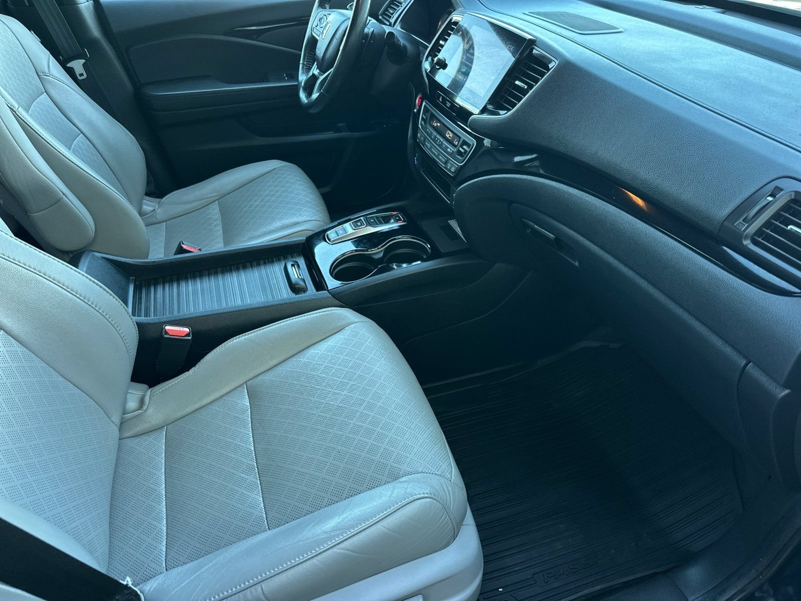 Used 2020 Honda Passport Elite image 15