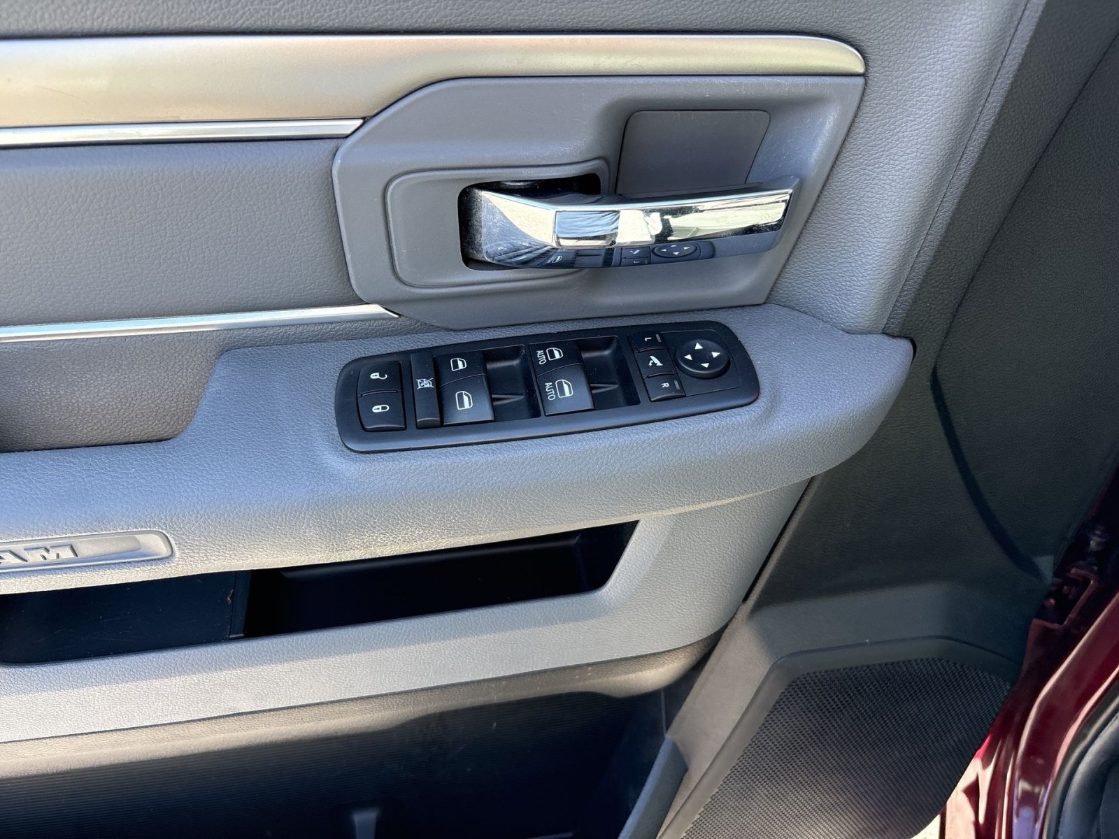 Used 2017 RAM 1500 Big Horn AWD/4WD image 15